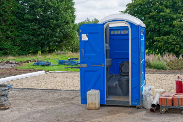 Best Portable Shower Rental  in Bladenboro, NC